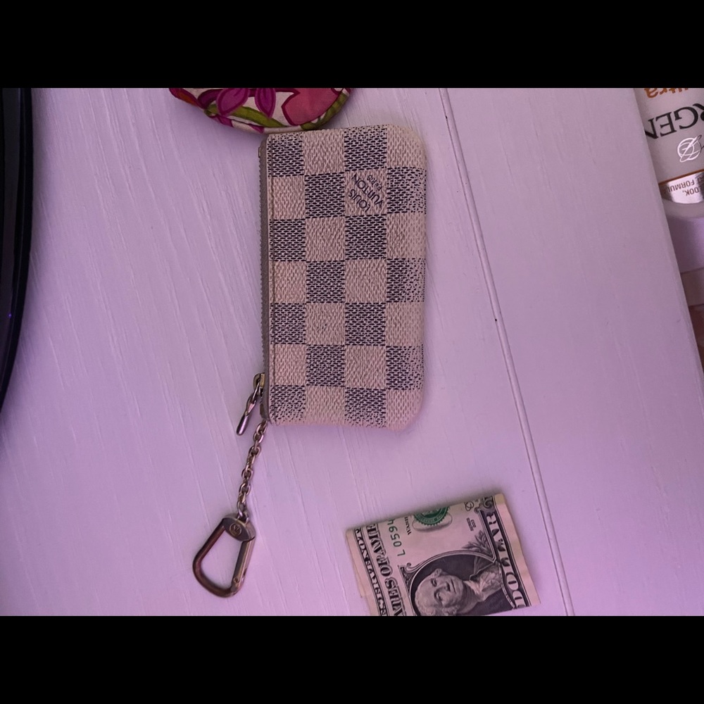 Authentic lv key pouch